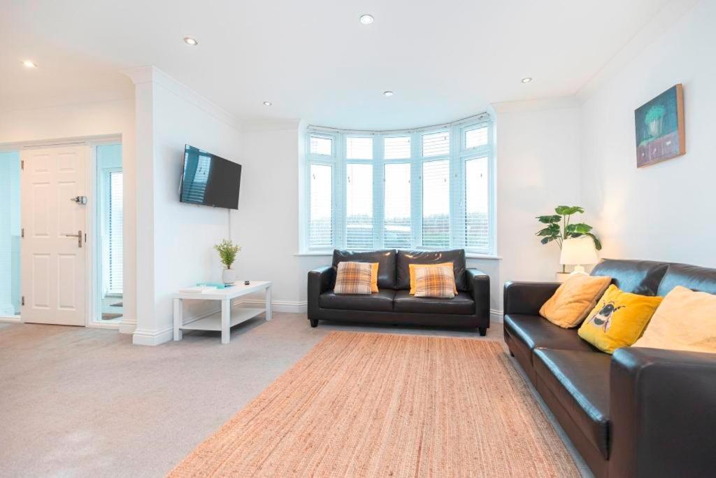 Bournecoast - Clifftop Apartment With Garden -Fm827 Bournemouth Ngoại thất bức ảnh