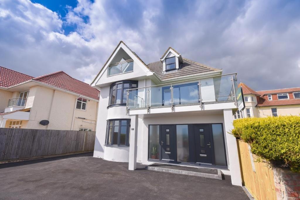Bournecoast - Clifftop Apartment With Garden -Fm827 Bournemouth Ngoại thất bức ảnh